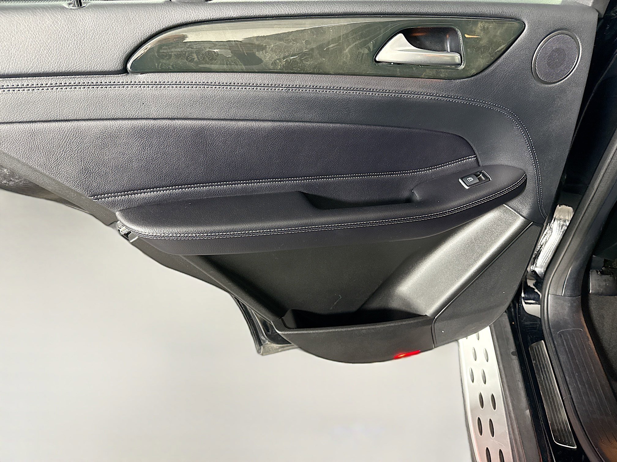 Used 2016 Mercedes-Benz GLE 400 4MATIC image 26