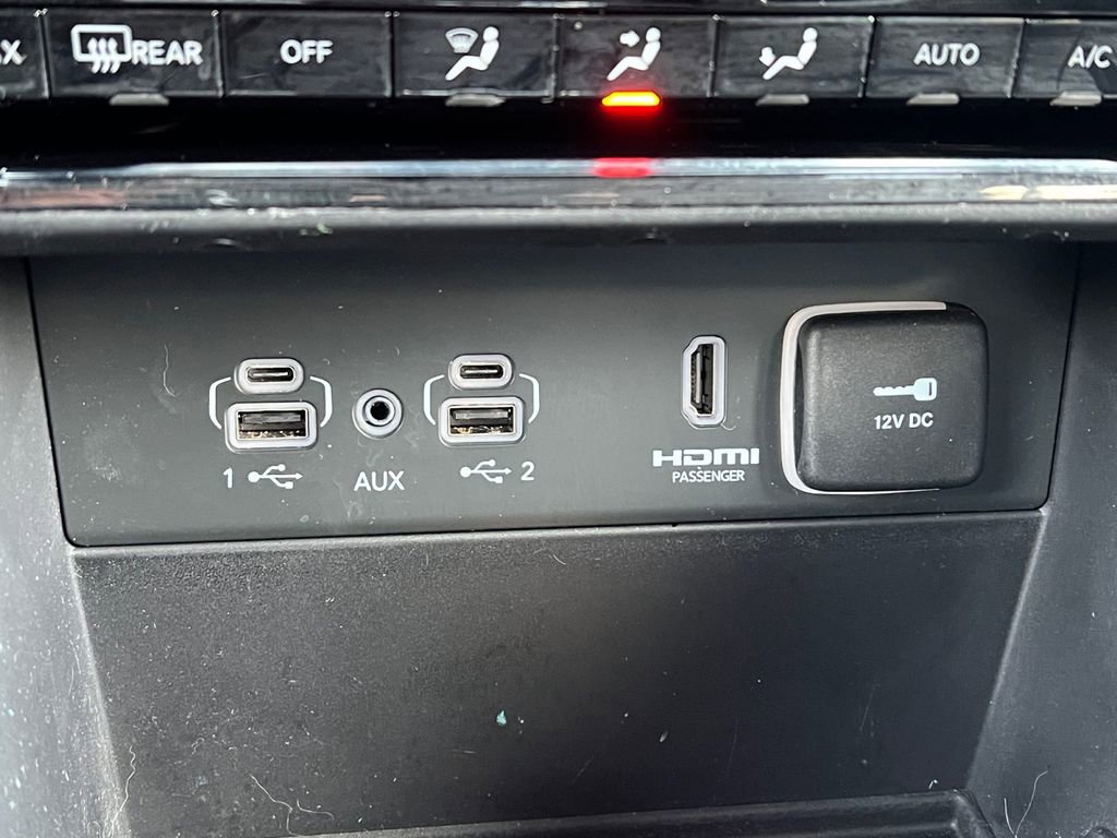 Used 2022 Jeep Grand Cherokee Limited 4xe image 24