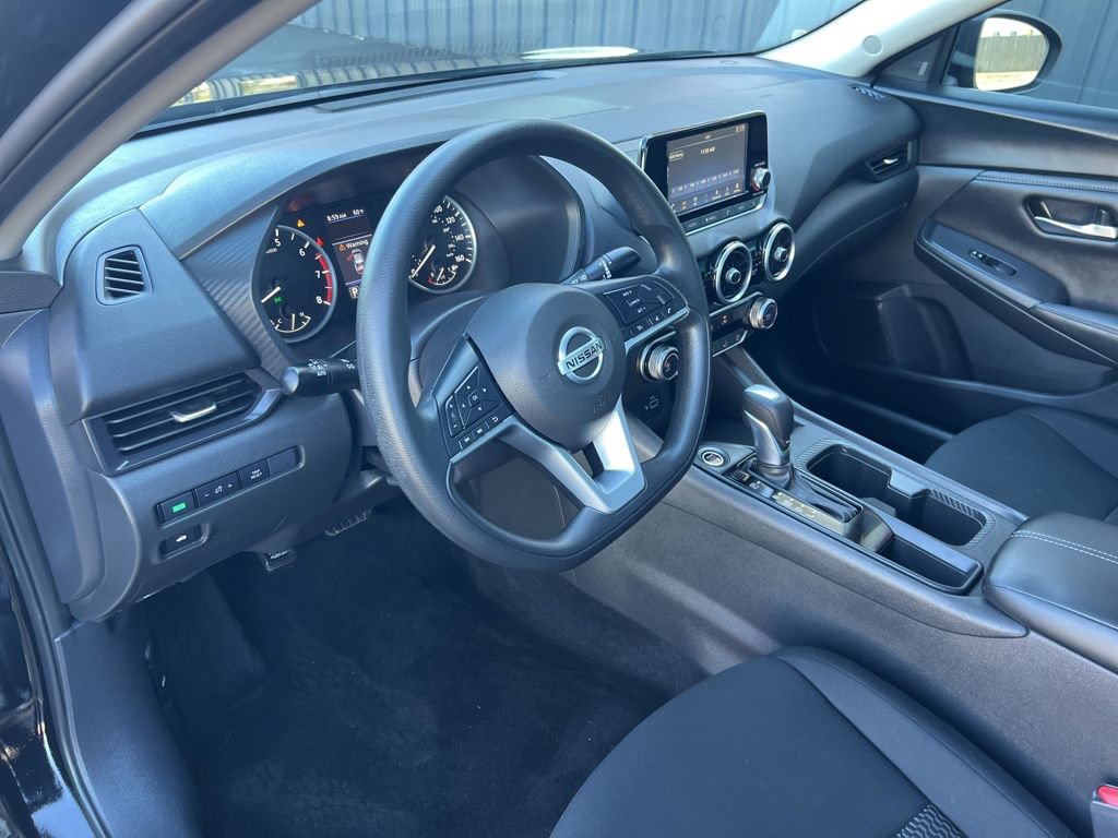 Certified 2023 Nissan Sentra S FWD image 5