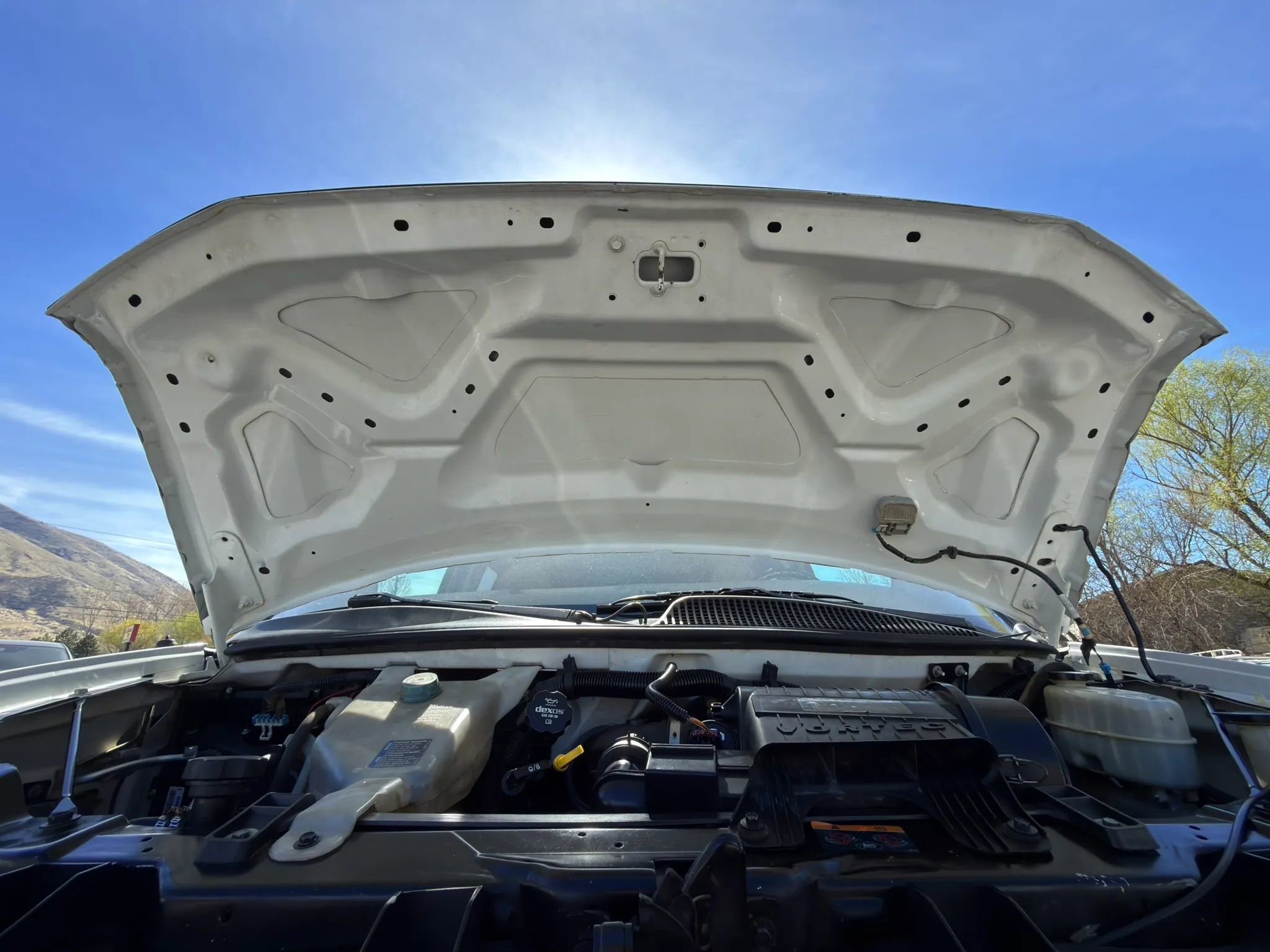 Used 2014 Chevrolet Express 1500 LT w/ LT Preferred Equipment Group AWD/4WD image 2