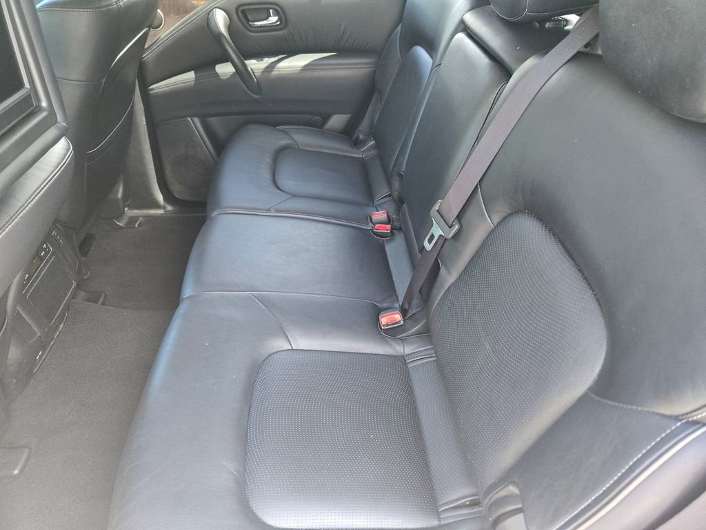 Used 2015 INFINITI QX80 Luxe w/ 22" Wheel Package AWD/4WD image 8