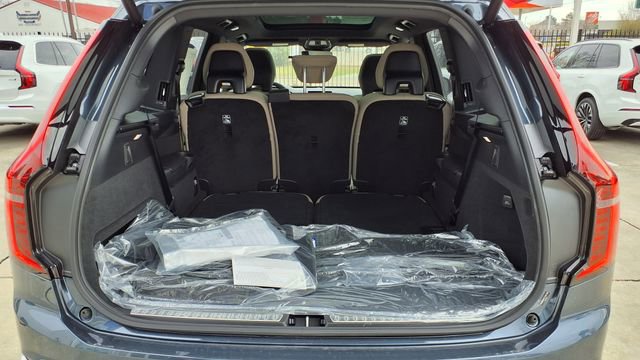New 2026 Volvo XC90 B6 Plus w/ Protection Package image 10