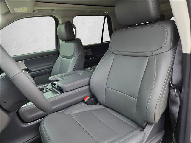 New 2026 Ford Expedition Max Active image 4