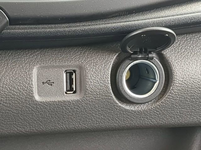 New 2025 Ford Transit 250 Low Roof image 22