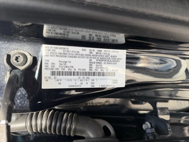 Used 2018 Ford Focus SE FWD image 24