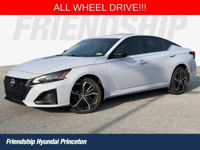 Used 2023 Nissan Altima 2.5 SR