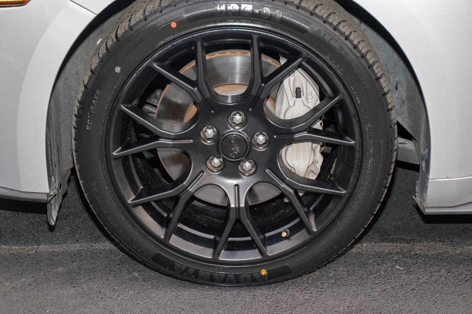 Used 2019 Ford Mustang Premium w/ Ecoboost Performance Package image 32