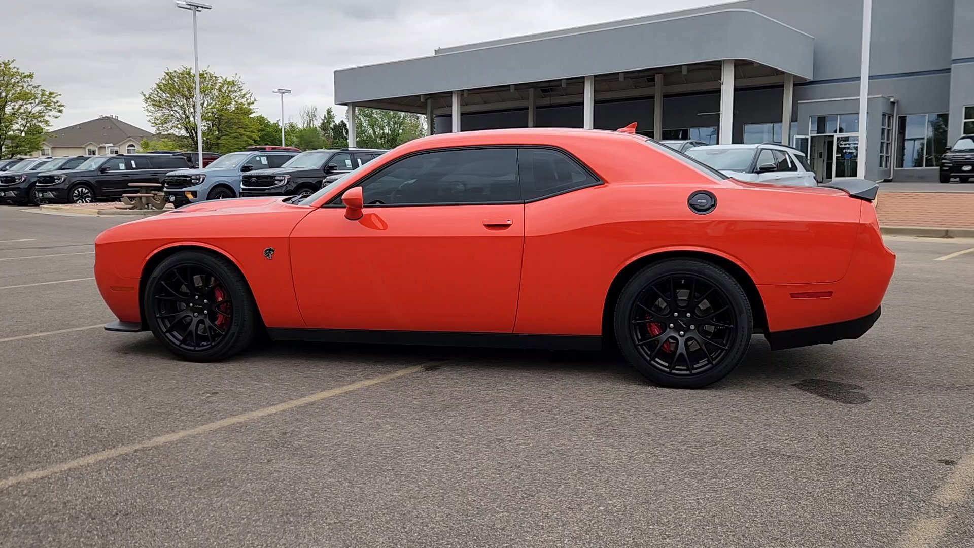 Used 2016 Dodge Challenger SRT Hellcat RWD image 22