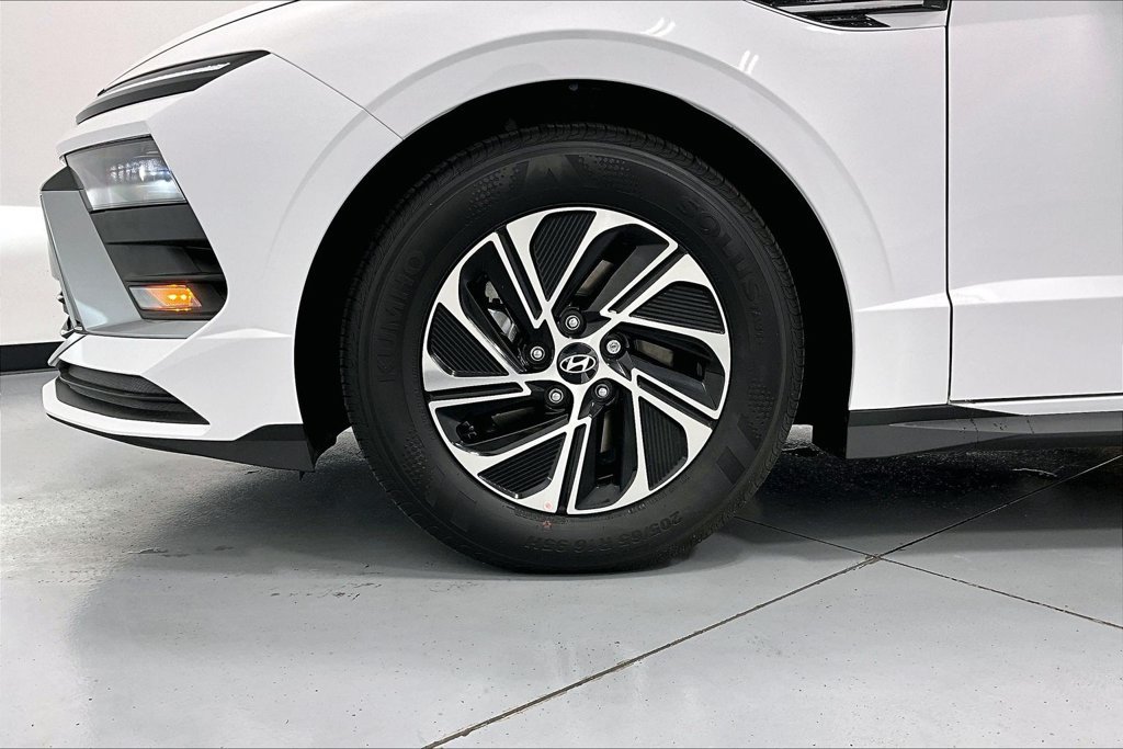 New 2026 Hyundai Sonata Blue FWD image 29