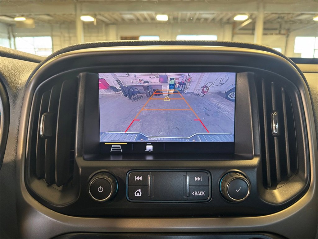 Used 2020 Chevrolet Colorado Z71 image 18