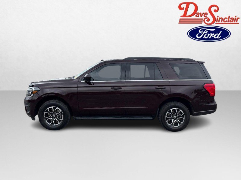 Used 2024 Ford Expedition XLT RWD image 10