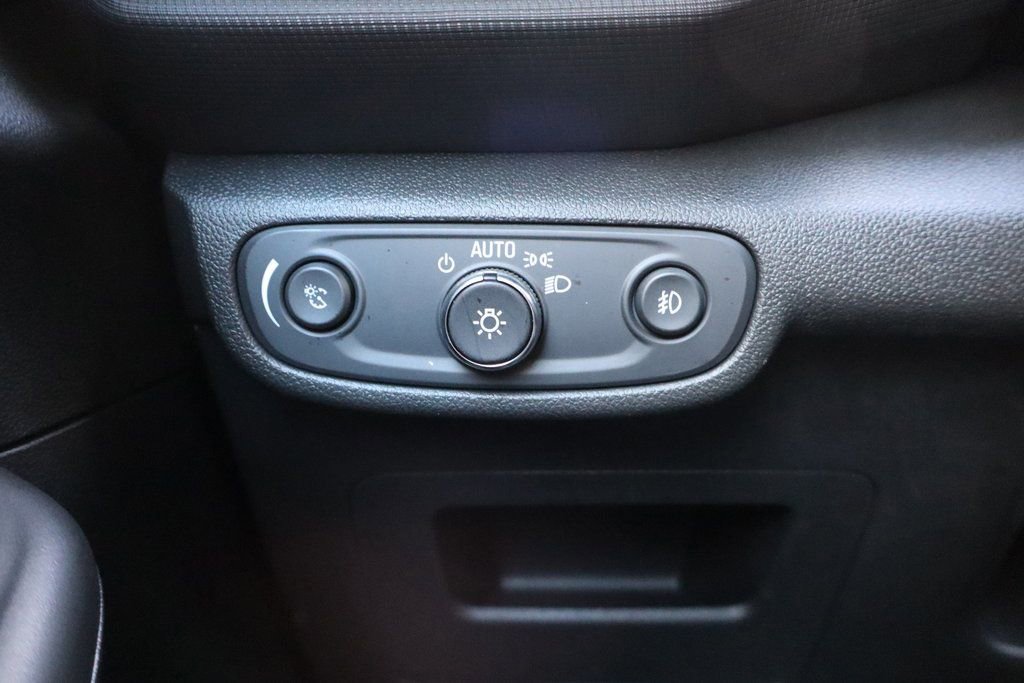 Used 2021 Chevrolet TrailBlazer LT w/ Convenience Package image 13