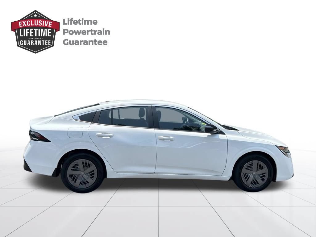 New 2026 Nissan Sentra SV w/ Floor Mat Package FWD image 6
