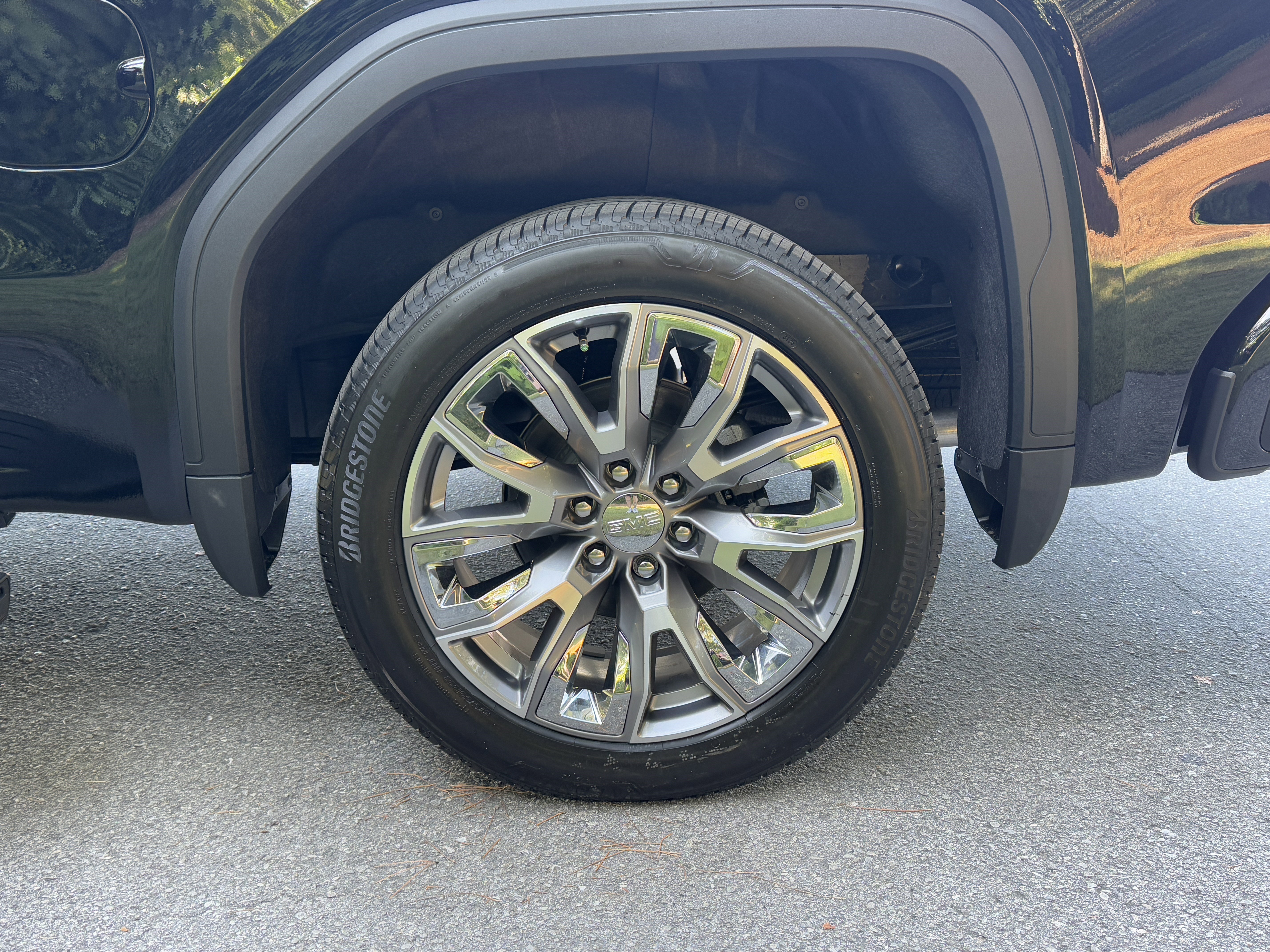 New 2026 GMC Sierra 1500 Denali w/ Denali Reserve Package image 17