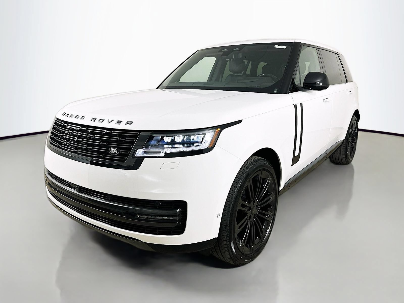 New 2026 Land Rover Range Rover Long Wheelbase SE AWD/4WD image 1