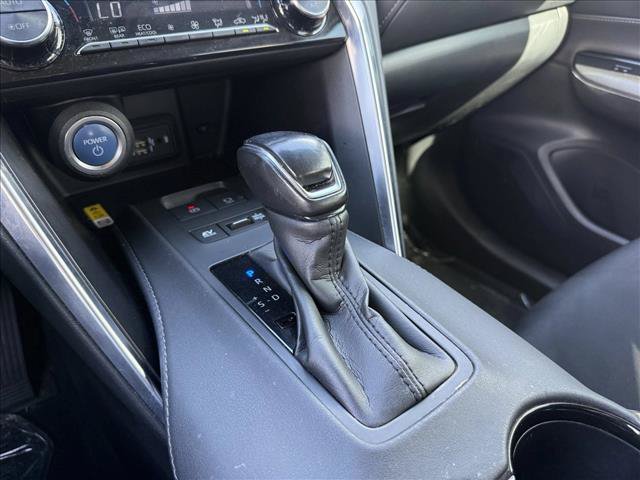 Used 2021 Toyota Venza LE w/ Carpet Mat Package (TMS) AWD/4WD image 16