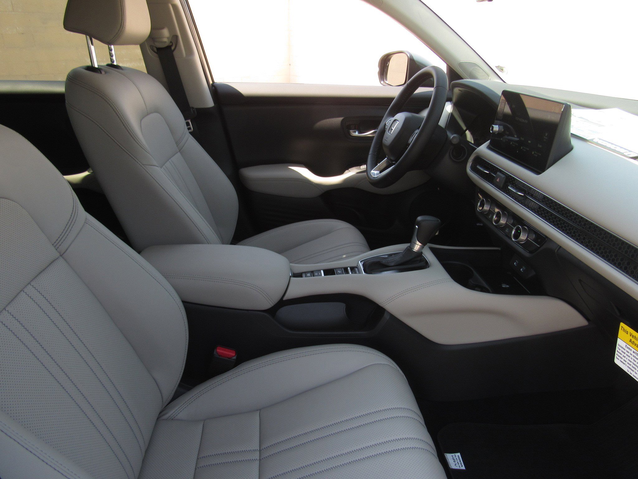 New 2026 Honda HR-V EX-L image 7