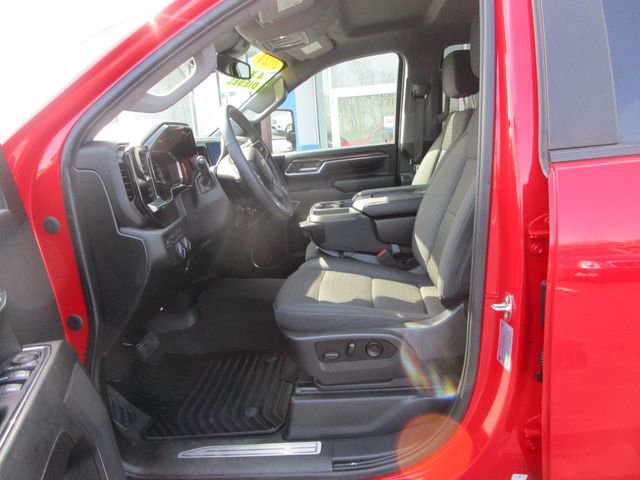 Used 2024 Chevrolet Silverado 3500 LT w/ Convenience Package AWD/4WD image 15