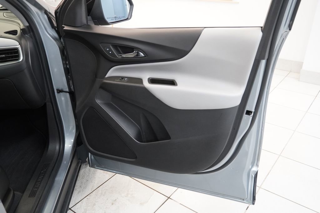 Used 2023 Chevrolet Equinox LS w/ LS Convenience Package image 28