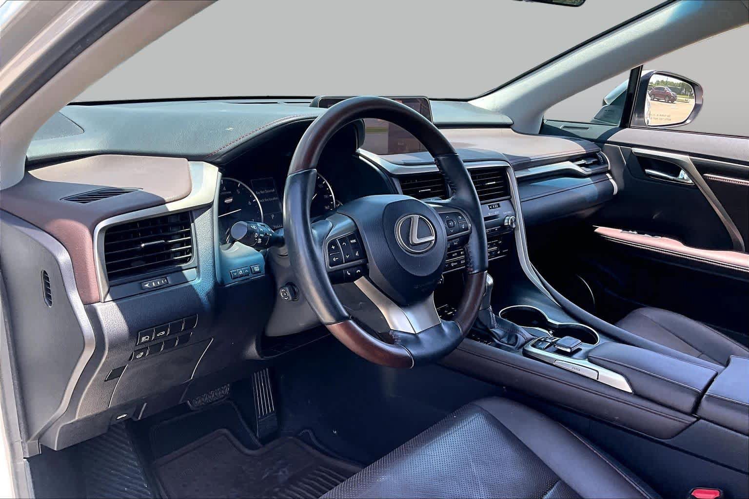 Used 2016 Lexus RX 350 AWD w/ Premium Package image 16
