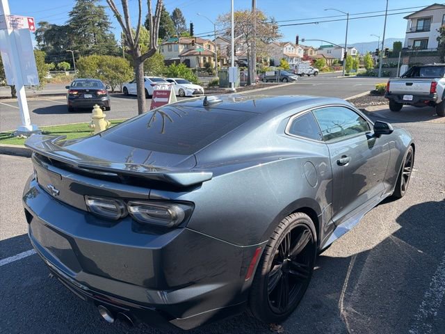 Used 2022 Chevrolet Camaro ZL1 image 2