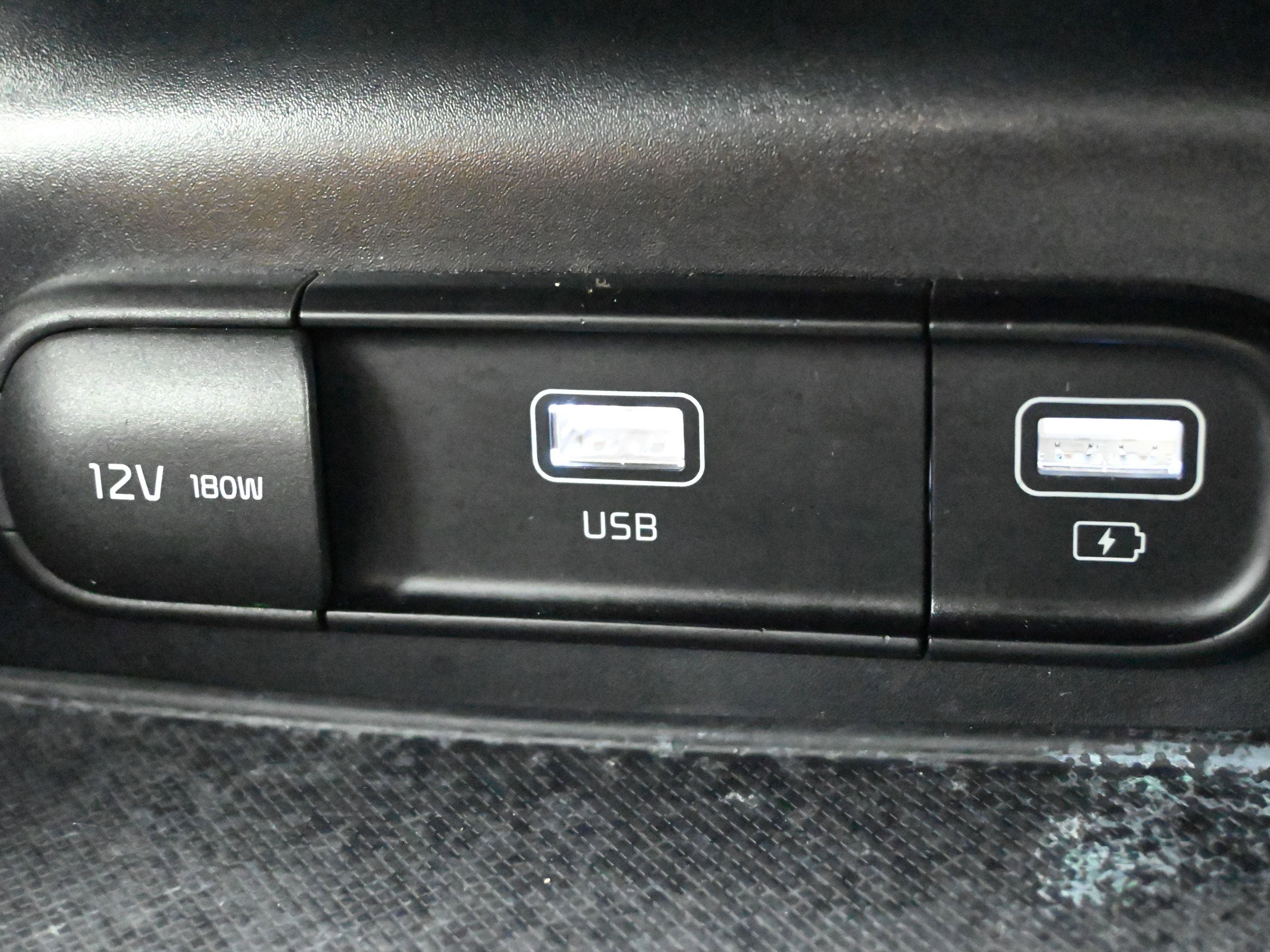 Used 2023 Kia K5 GT-Line AWD/4WD image 19