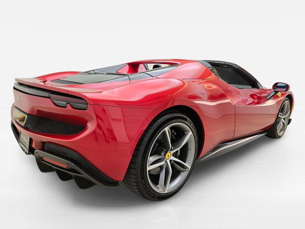 Used 2023 Ferrari 296 GTS RWD image 9
