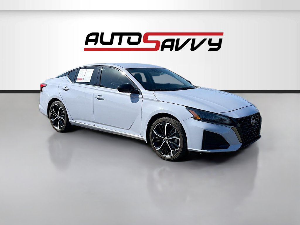 Used 2025 Nissan Altima 2.5 SR
