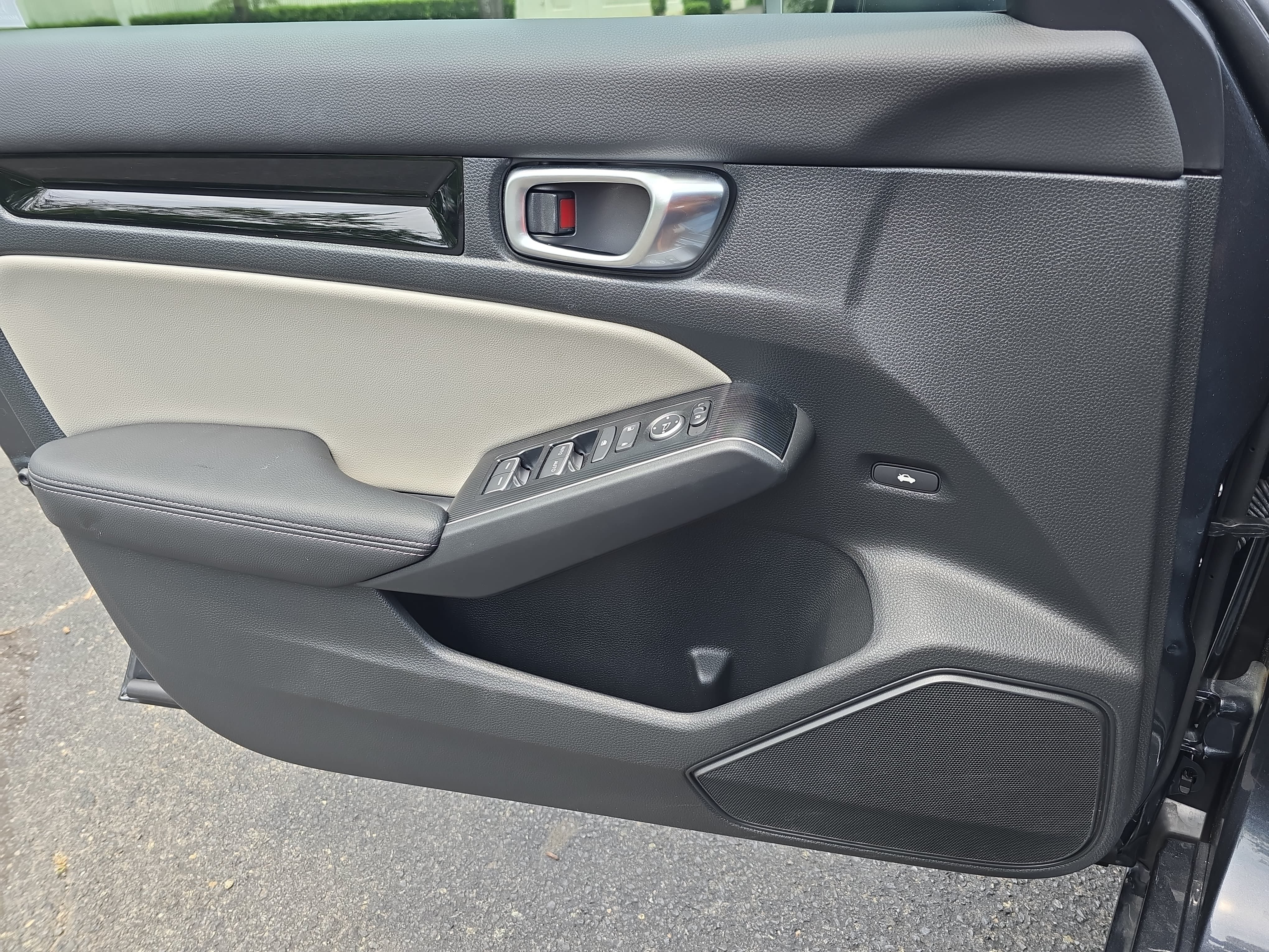 Used 2024 Honda Civic Touring image 28