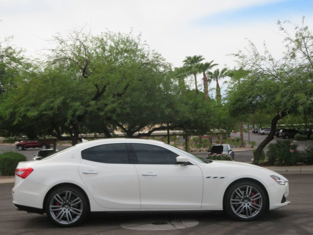 Used 2017 Maserati Ghibli S RWD image 3