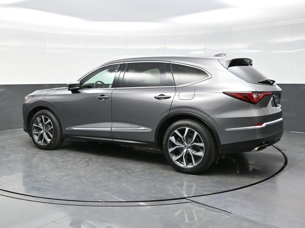 Used 2023 Acura MDX SH-AWD w/ Technology Package image 4