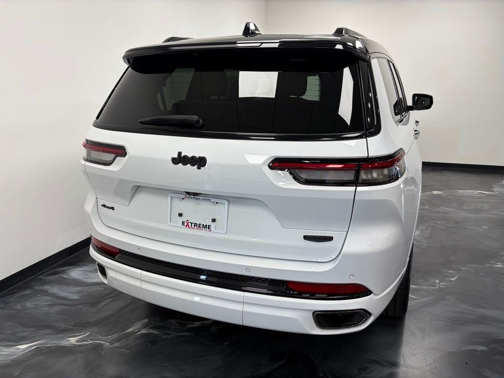 Used 2024 Jeep Grand Cherokee L Summit AWD/4WD image 8