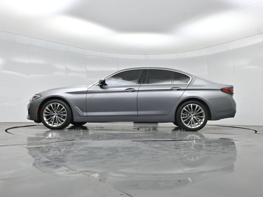 Used 2023 BMW 540i w/ Convenience Package RWD image 7