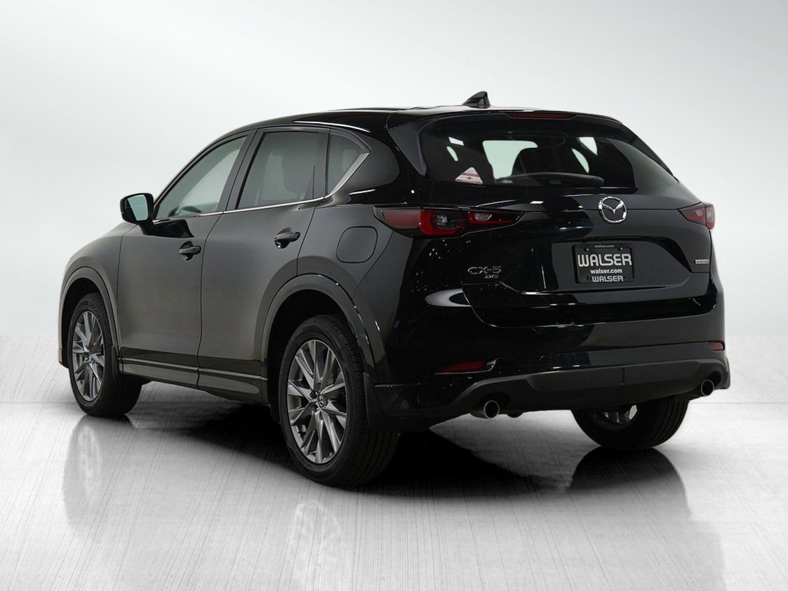 Used 2024 MAZDA CX-5 AWD 2.5 S w/ Premium Package image 3