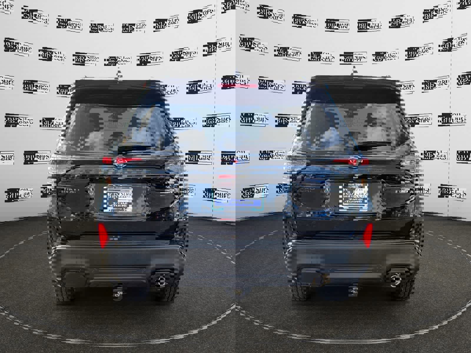 Used 2025 Subaru Forester Touring w/ Popular Package - Touring image 5