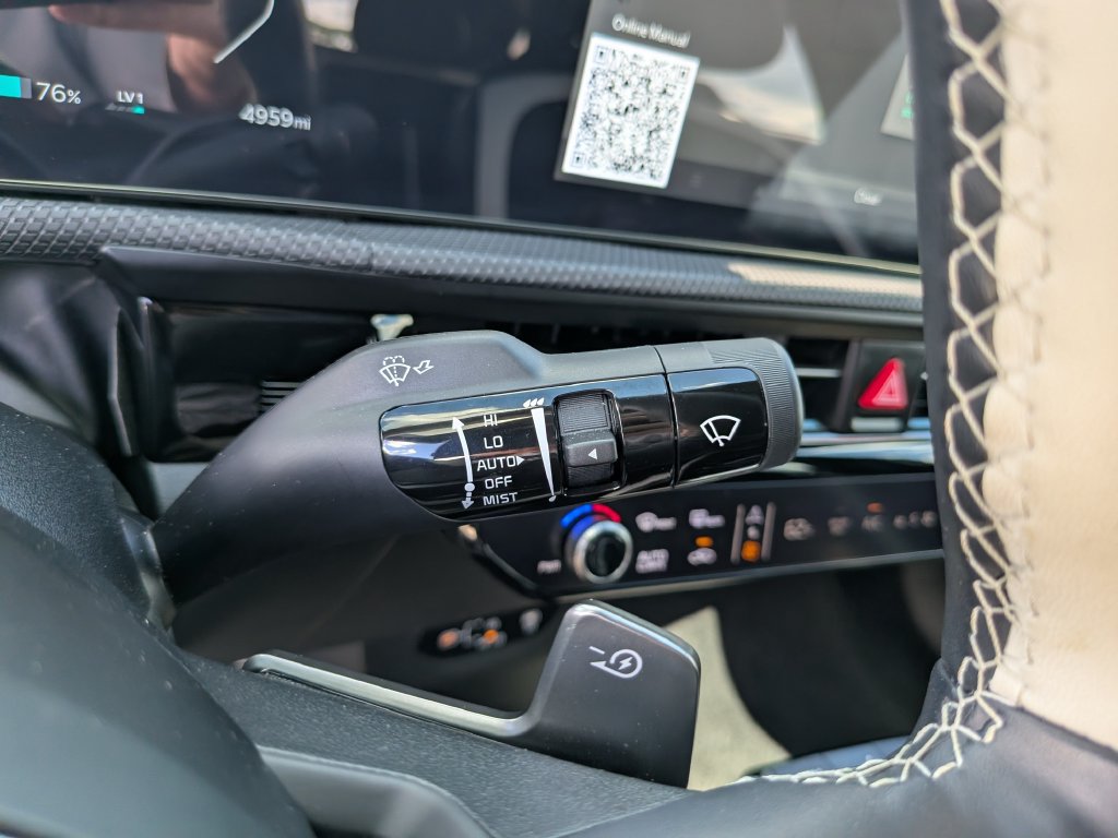 Certified 2025 Kia EV6 GT-Line AWD/4WD image 35