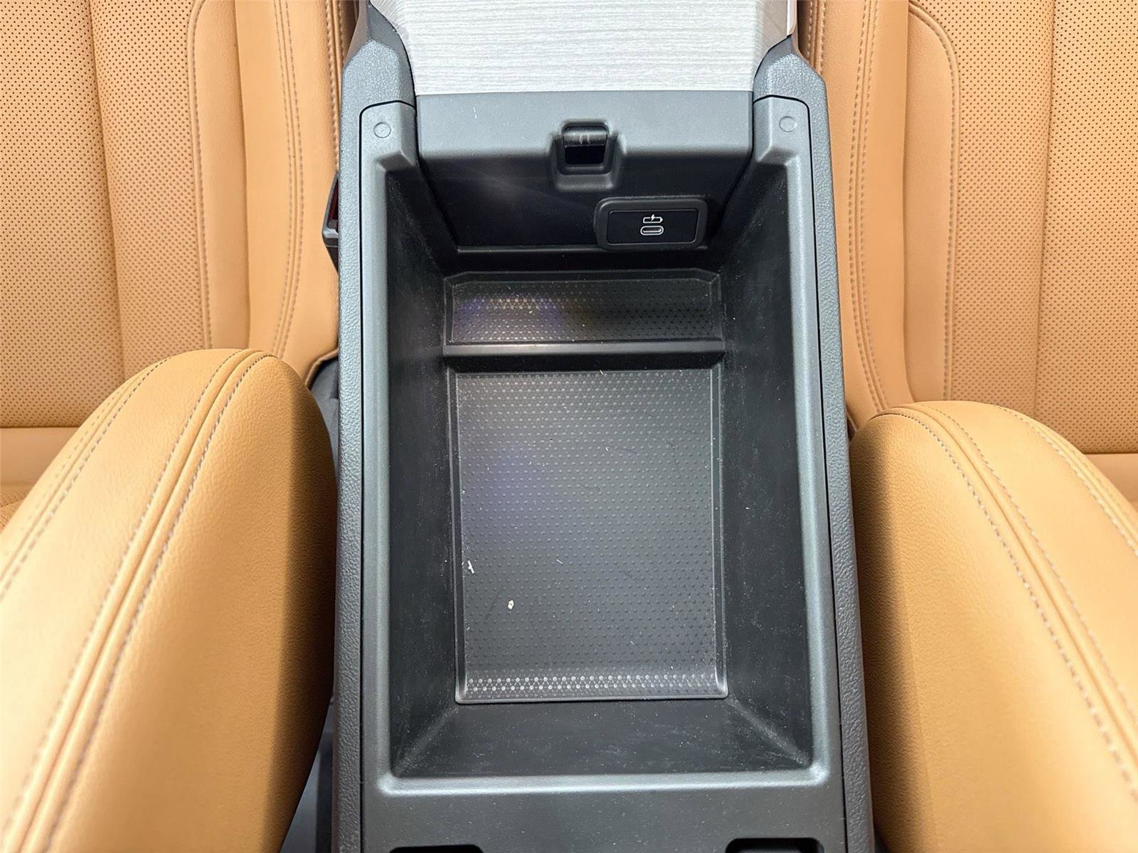 Used 2025 BMW i4 eDrive40 w/ Premium Package image 39