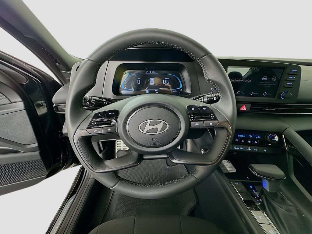 New 2026 Hyundai Elantra SEL Sport Premium FWD image 10