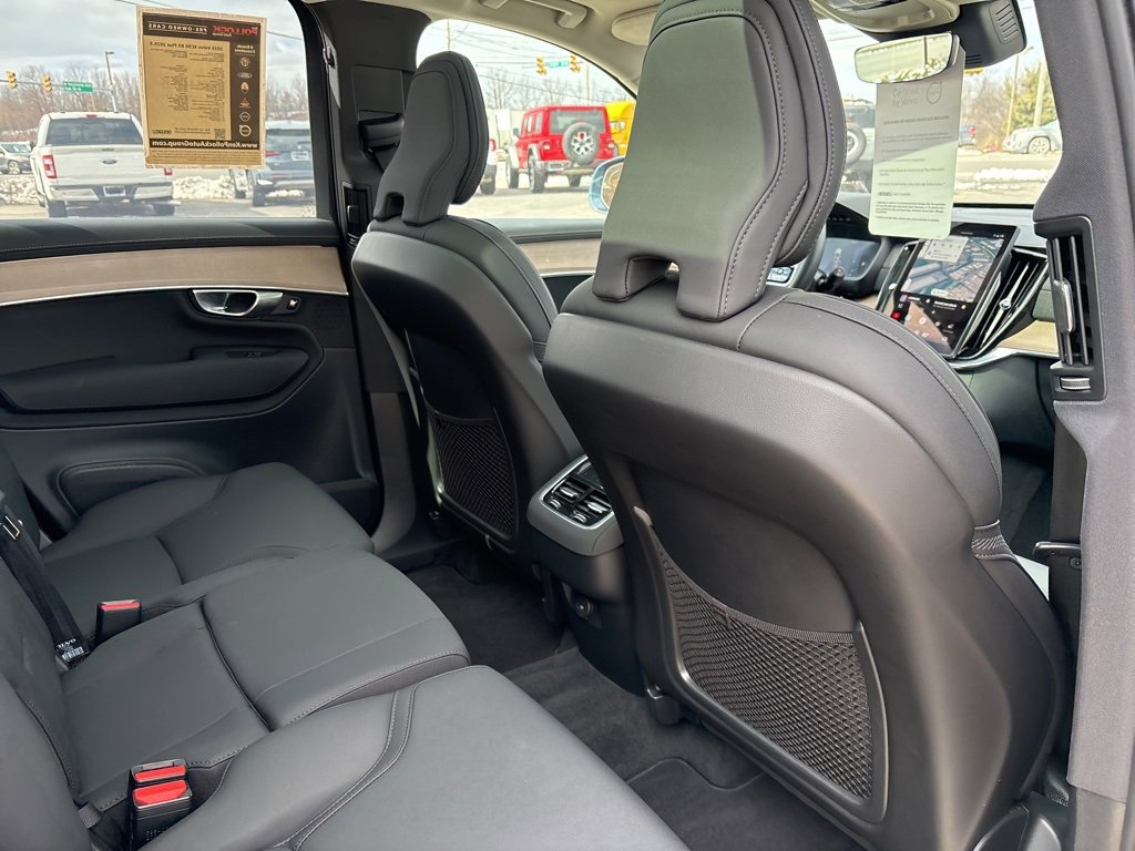 Certified 2025 Volvo XC90 B5 Plus image 44