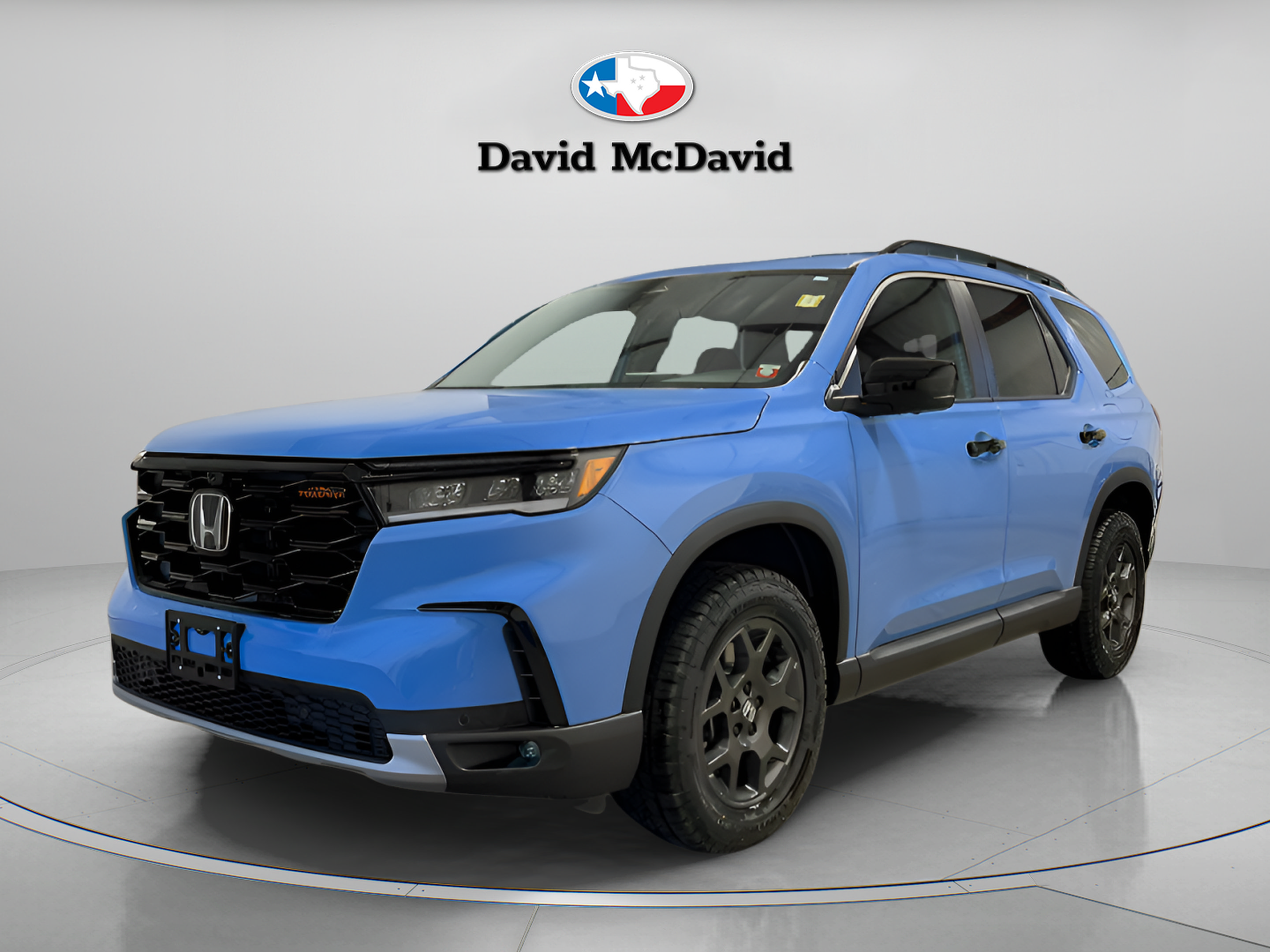 Used 2025 Honda Pilot TrailSport image 1