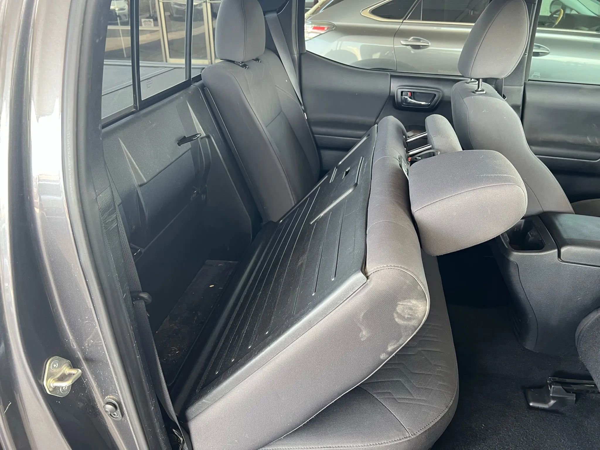Used 2019 Toyota Tacoma TRD Off-Road image 29
