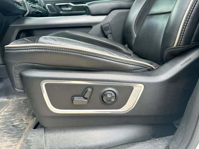 Used 2021 RAM 1500 Laramie AWD/4WD image 37