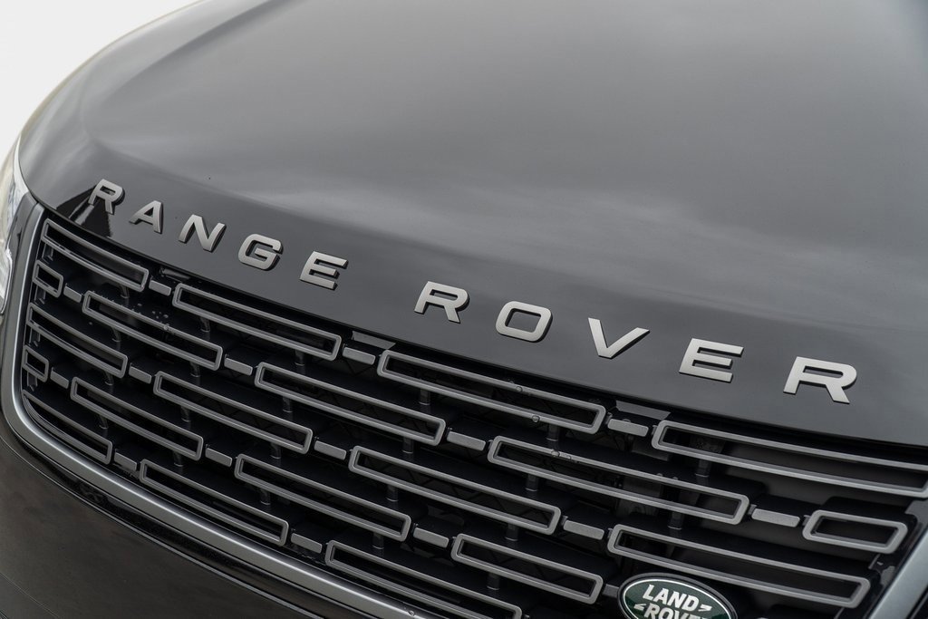 Certified 2026 Land Rover Range Rover Velar S AWD/4WD image 9