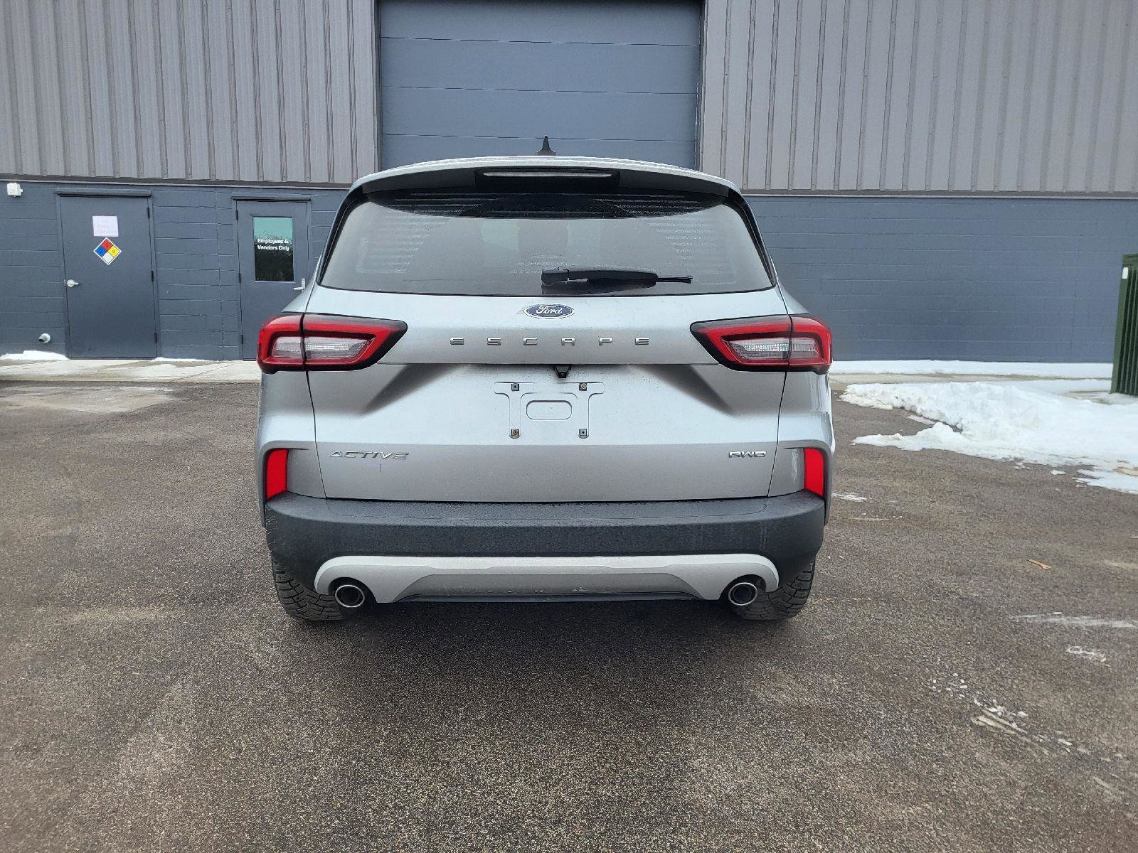 Used 2023 Ford Escape Active image 4