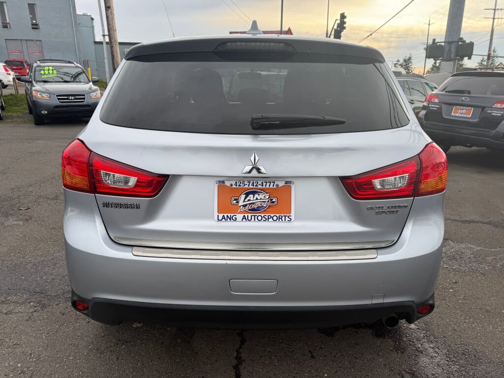 Used 2017 Mitsubishi Outlander Sport ES image 6