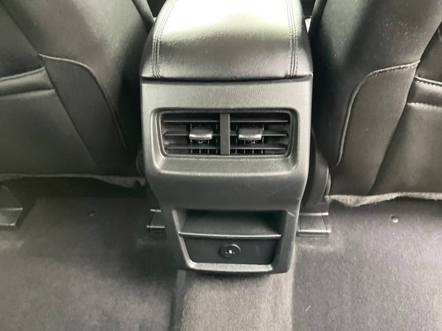 Used 2023 Ford Edge SEL AWD/4WD image 31