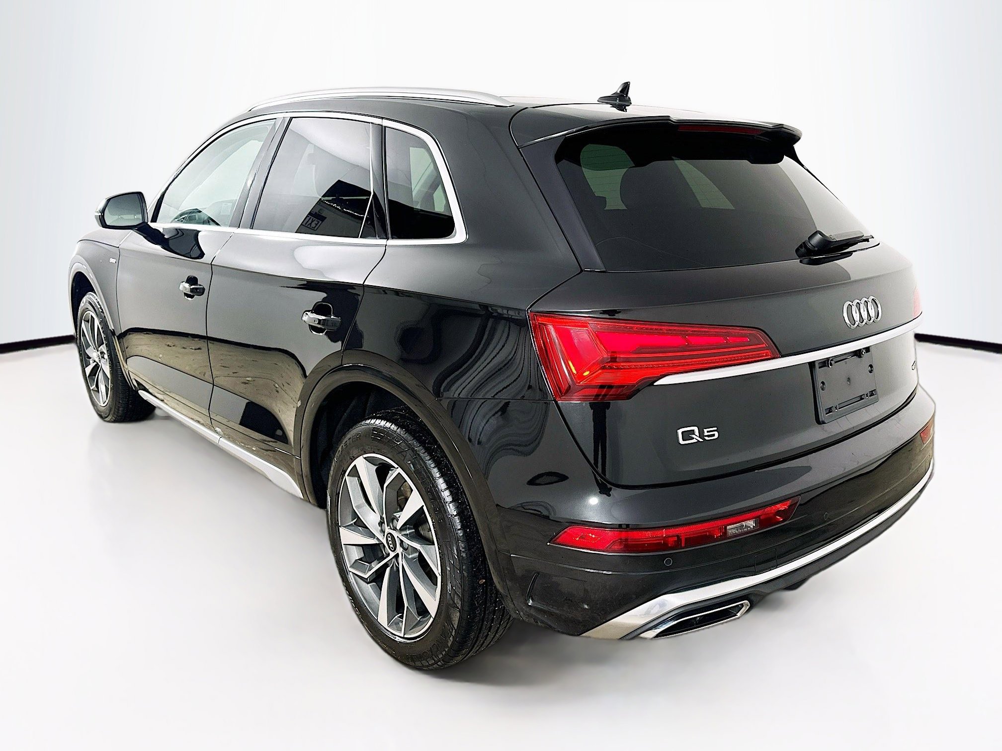 Used 2024 Audi Q5 2.0T Premium Plus image 8
