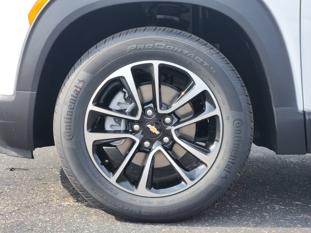 New 2026 Chevrolet TrailBlazer LT FWD image 8