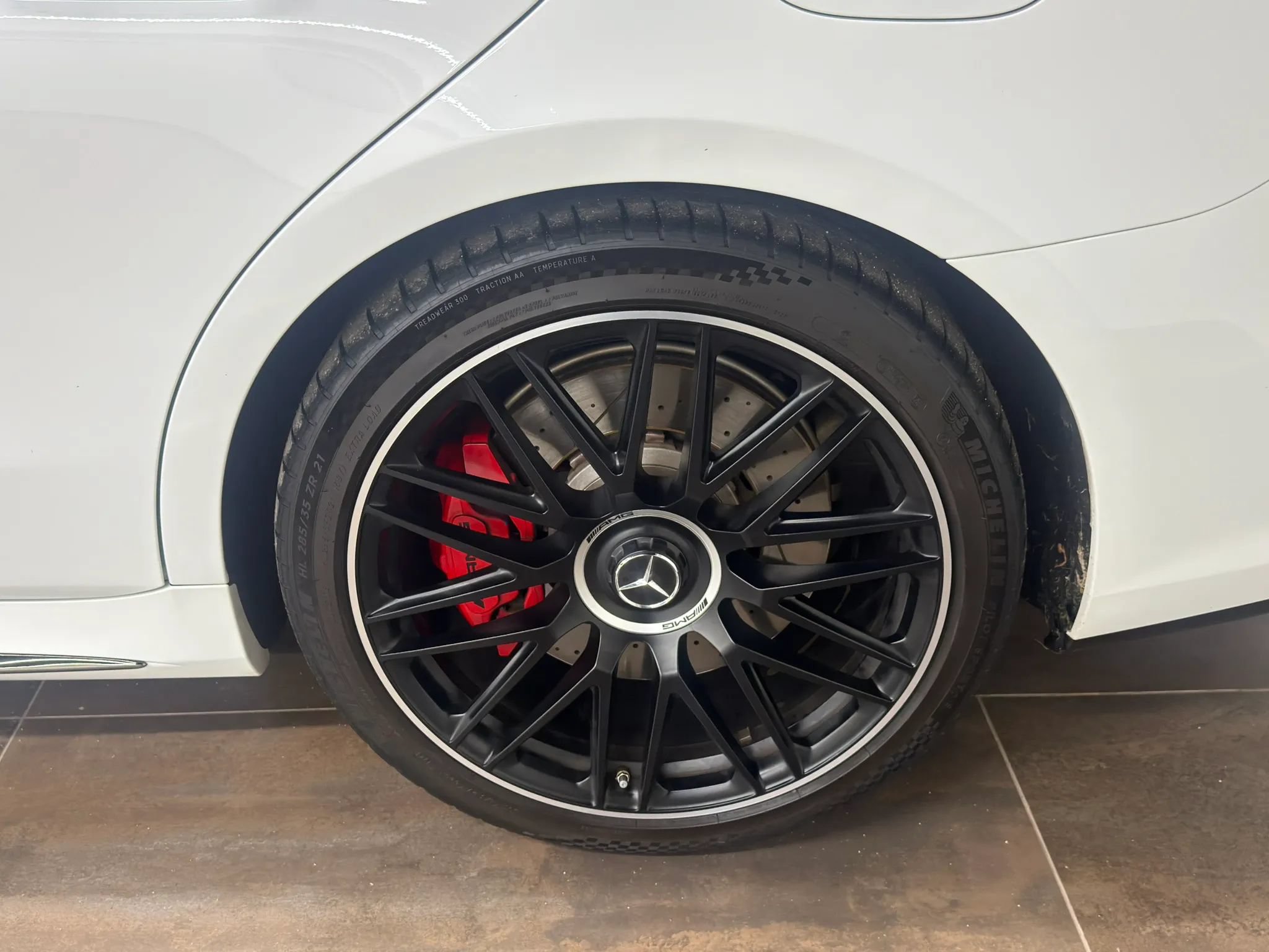 Used 2024 Mercedes-Benz S 63 AMG S image 43