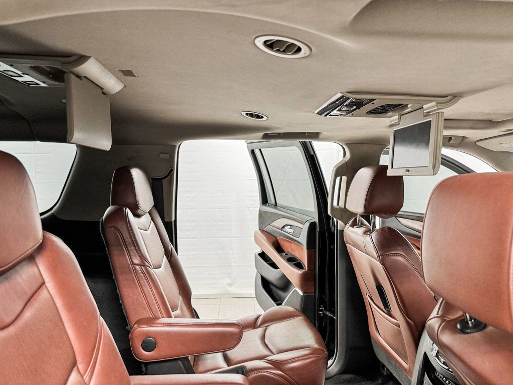 Used 2016 Cadillac Escalade ESV Premium AWD/4WD image 14